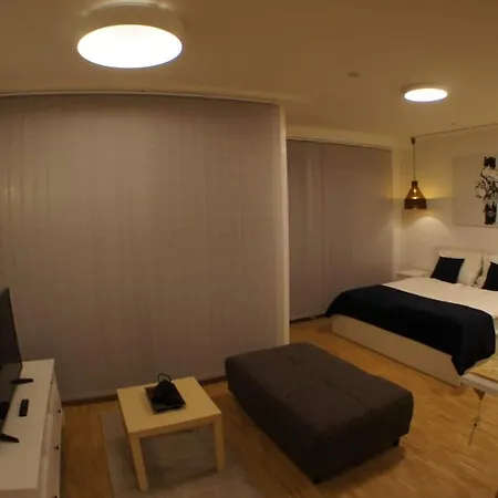 Lg Studio Free Parking